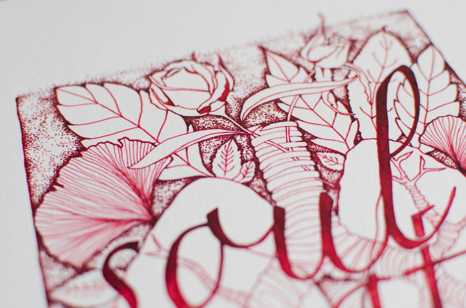 Soulmate written in the middle, in the backround dainty illustration of lungs with flowers and leaves, red ink, pattern, gynko leaves, dotted art, laurateodoriart